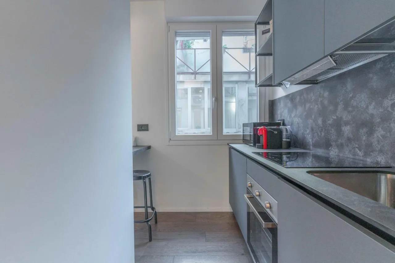 Au8 - Corso Buenos Aires-Loreto - Luxury - Terrace Milan 0*,  Italy